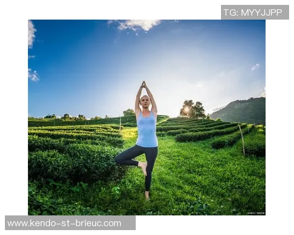 瑜伽修行与身心和谐的探索，开启自我平衡与内在力量的旅程